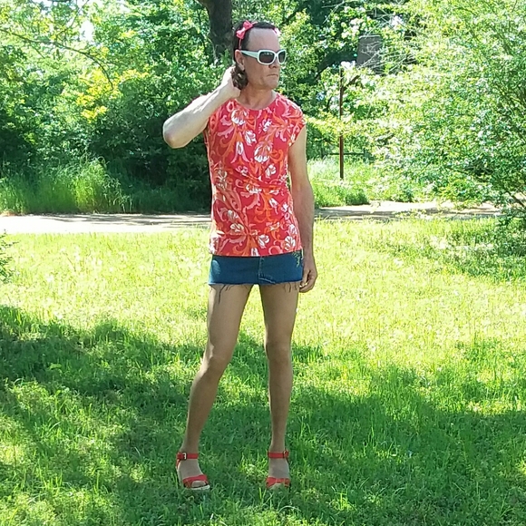 Ann Taylor Blouse - Picture 5 of 5